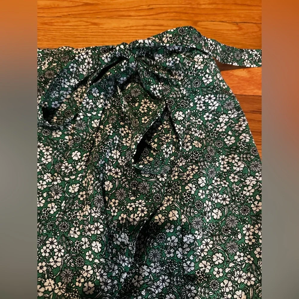 NWOT Max Studio Green Floral Maxi Wrap Skirt High Low Hem‎ Large